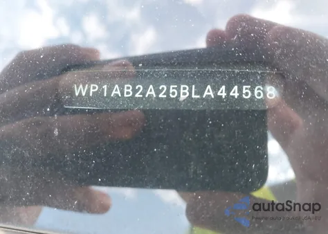 2011 Porsche Cayenne S z USA, uszkodzony, nr VIN WP1AB2A25BLA44568